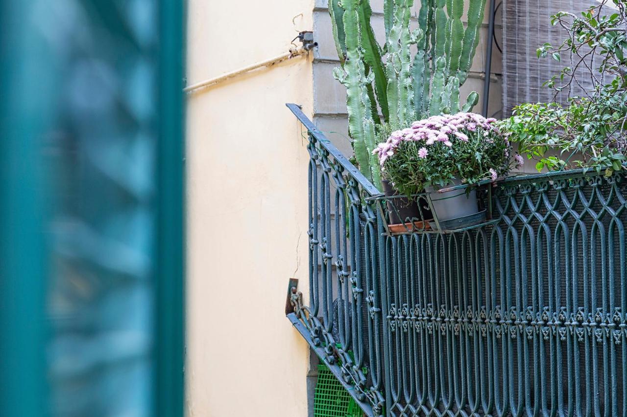 A Pochi Passi Da Piazza De Ferrari By Wonderful Italy Apartman Genova Kültér fotó